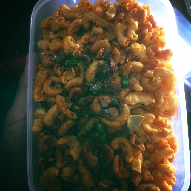 

Makaroni pedas manis