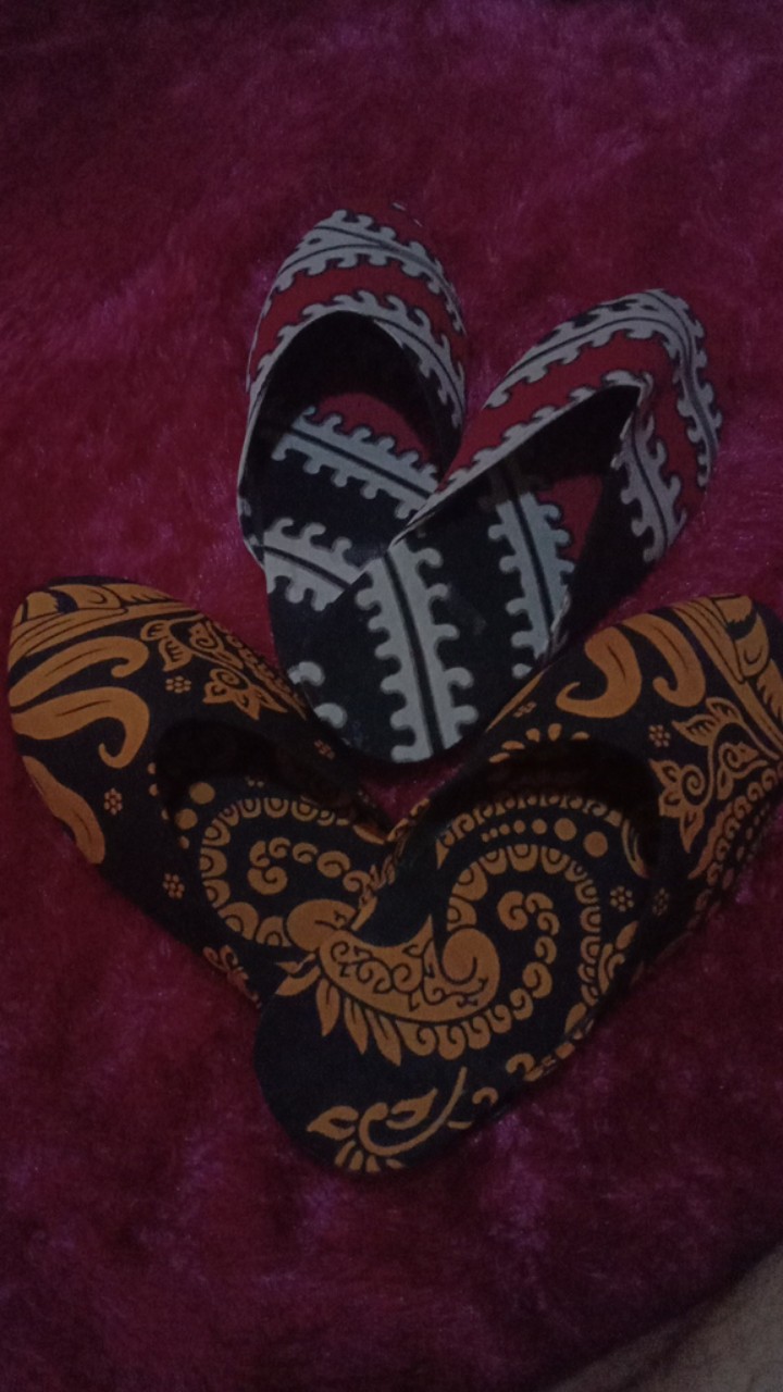 Sandal Batik Solo