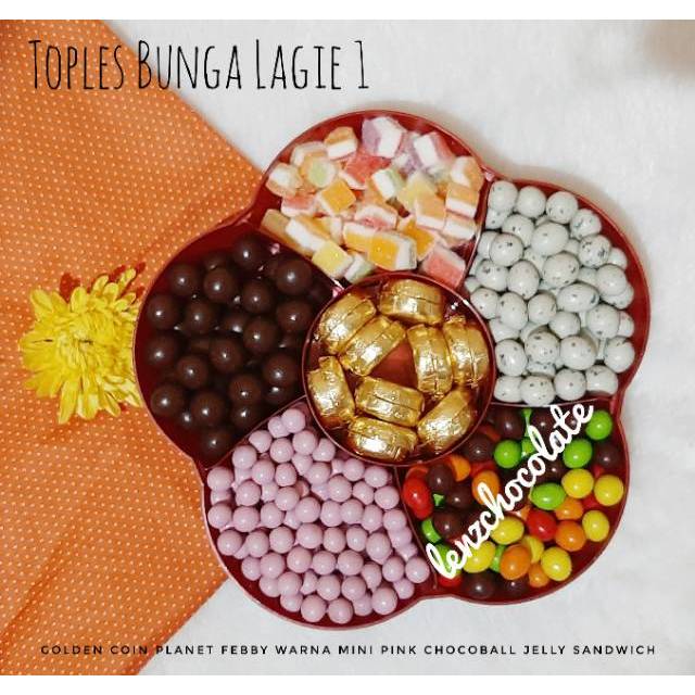 

Coklat Lagie Toples Bunga 1