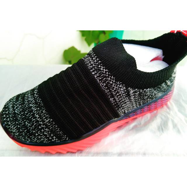 Sepatu anak lampu yucatan yyb6778 new arrival #realpict (foto tanpa edit)