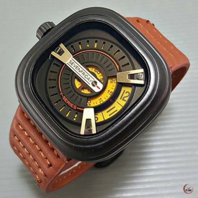 SevenFriday-M2-Vseries-Lightbrown