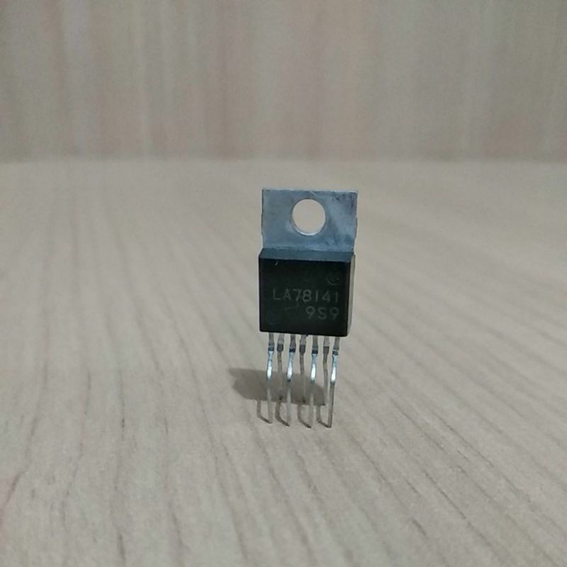 IC LA78141 ORIGINAL (cabutan)