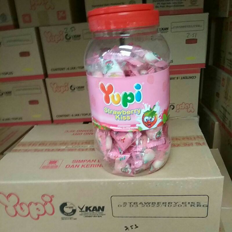 

yupi kiss jar