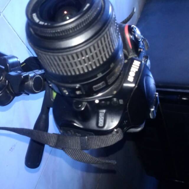 Nikon d5100