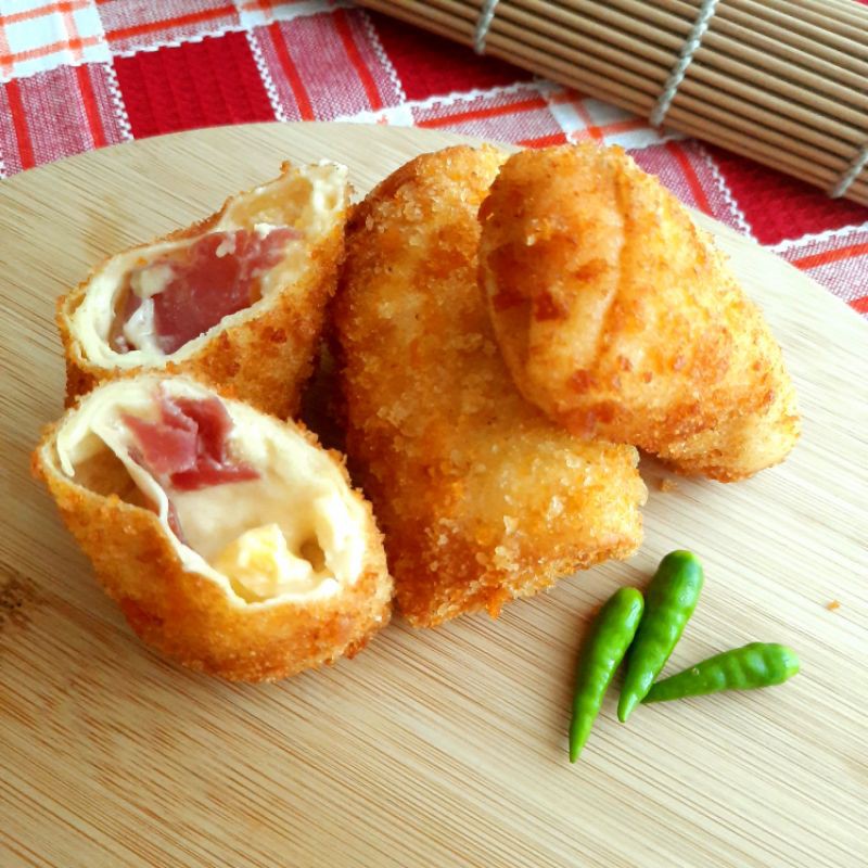 

Frozen Risoles Smoked Beef (4pcs/pack)