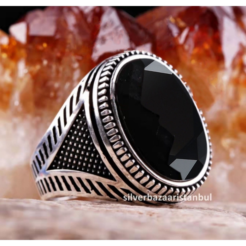 Cincin Batu Permata Zircon Warna Hitam Gaya Vintage Untuk Pria