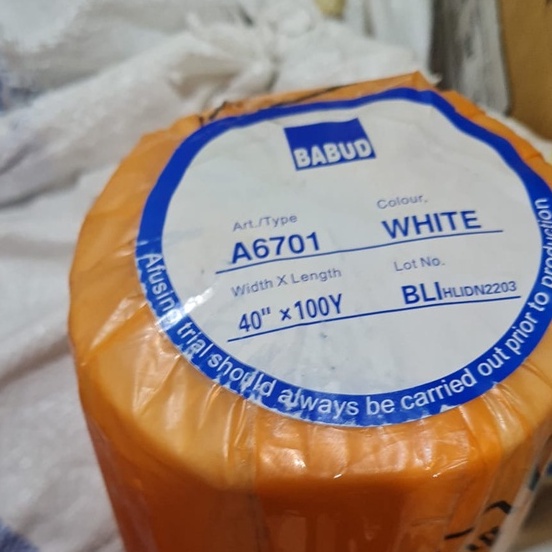 BUCT - [1 ROLL] KAIN KERAS KODOK A6701/DD8020 - KAIN KERAS TIPIS LEM - KAIN KERAS BABUD A6701 40" X