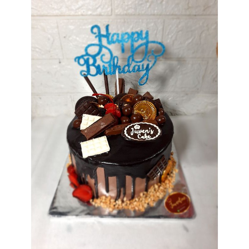 cake ultah topping coklat