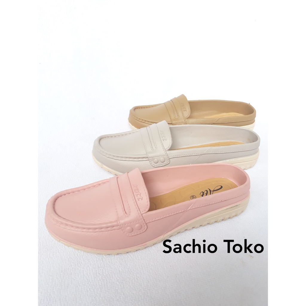  Sepatu  karet  BAHAN EMPUK  tidak Lecet ATT SLK Shopee 