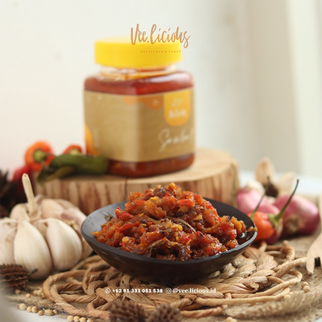 

Sambal Tongkol Asap Vee.licious - Kemasan 200 gr