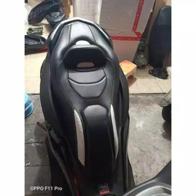 SARUNG JOK MOTOR PCX CUSTOM EROPA