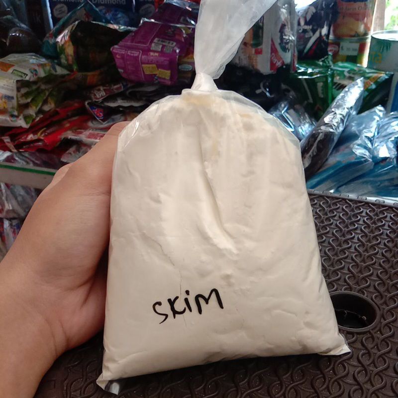 

skim bubuk repack 250gr