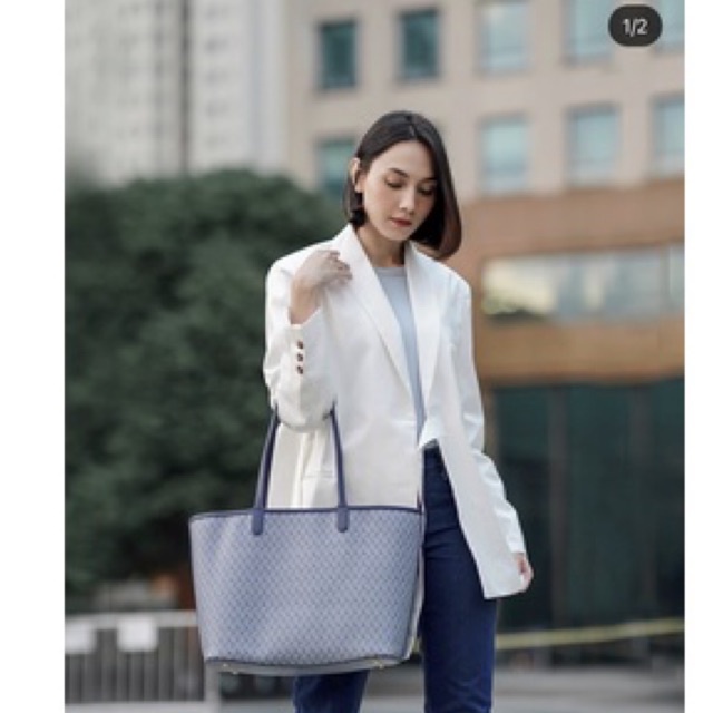 Izzy Canvas ToteBag by buttonscarves