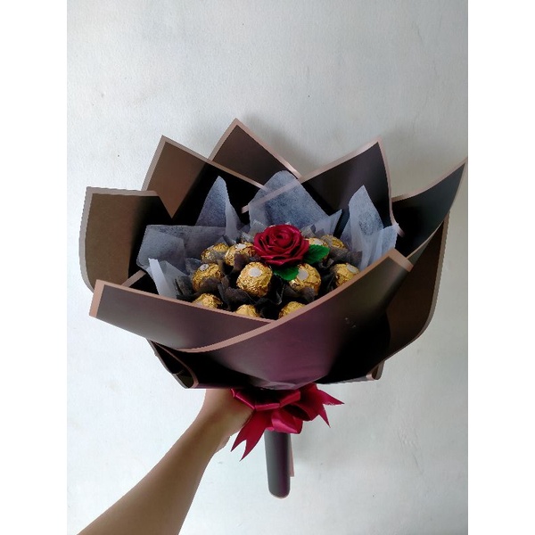 

buket coklat ferrero rocher