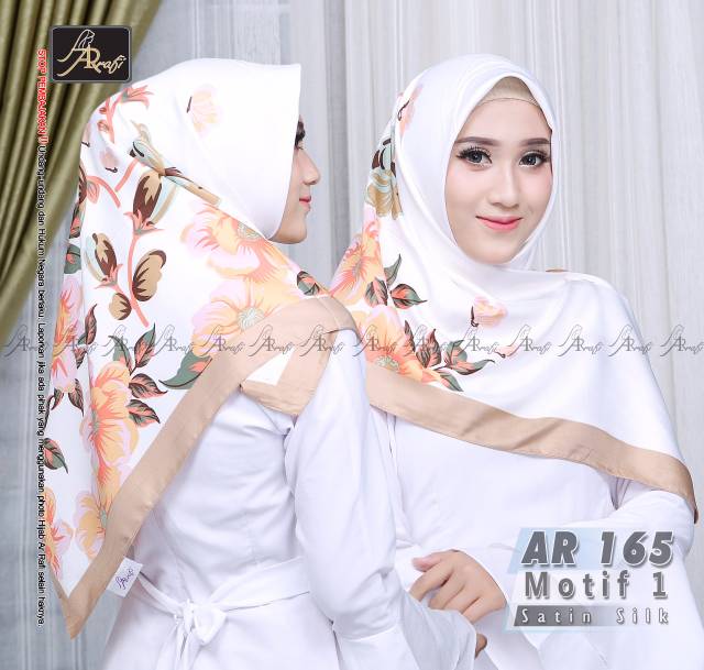 Segi empat by hijab ar rafi idr 165 motif 1 idr 79500