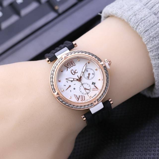 Jam Tangan Wanita Gc New