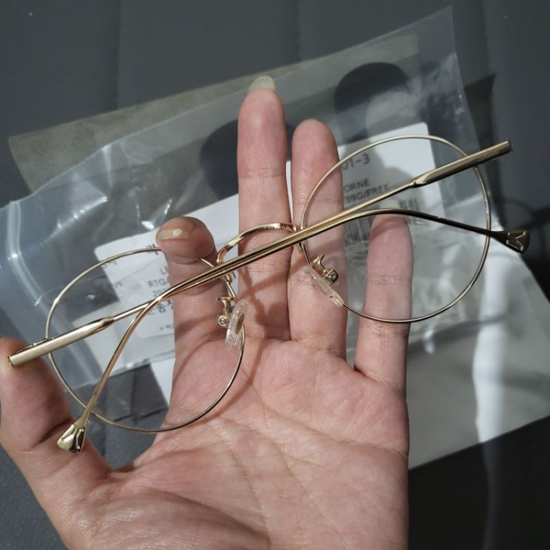 Rieti Licorne Preloved Kacamata Korea V BTS