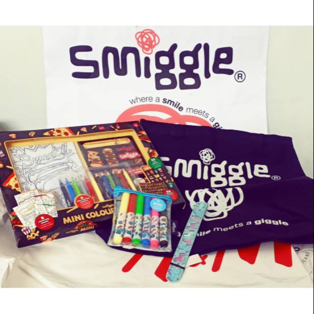 

Smiggle Perfect Gift Set