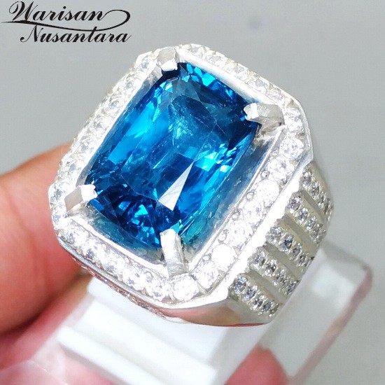 Batu Topas London Blue Topaz asli Sertifikat GRI