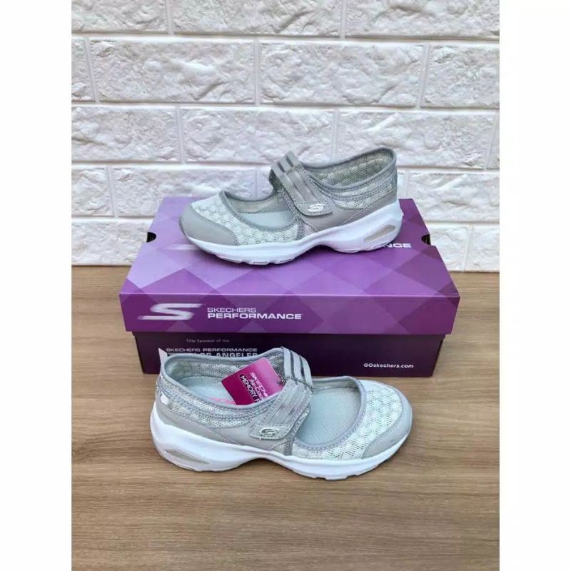 SKECHERS D'LITES ULTRA WOMAN