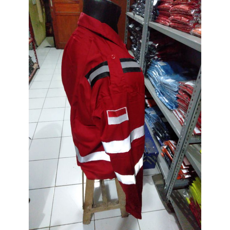 BAJU SAFETY SERAGAM ATASAN MERAH HSE SCOTLIGHT 5CM HITAM DAN SILVER DOBLE FREE LOGO K3 BENDERA