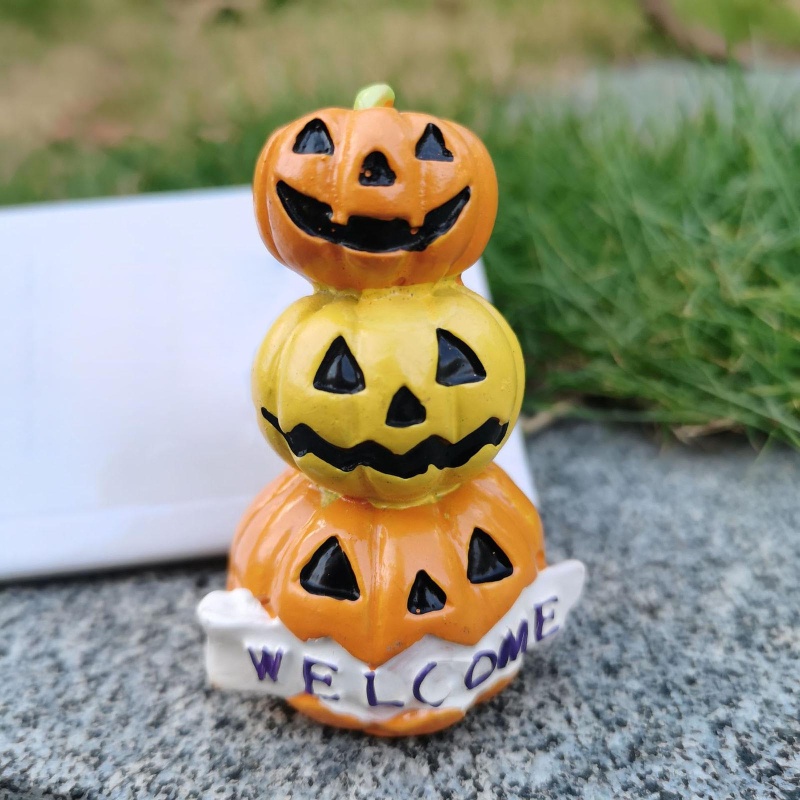 Ornamen Labu Halloween 3 Lapis Bahan Resin Untuk Dekorasi Pesta