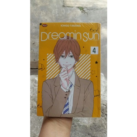 Komik Dreamin Sun vol. 4