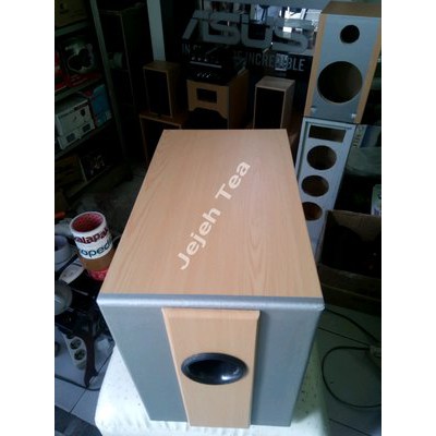 box subwoofer 8