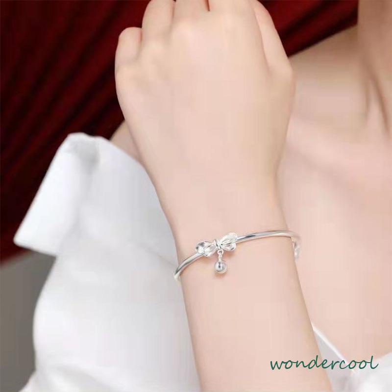 Gelang Tangan Wanita Dasi Kupu Desain Pita Hias Lonceng -Won