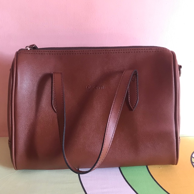 Preloved tas Sydney brown Giyomi