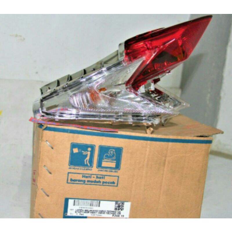 STOPLAMP 1SET FITING SAMA BOHLAM LAMPU STOP LAMPU STOP BELAKANG LAMPU REM MOTOR HONDA VARIO 125 FI ESP OLD MEREK WIN