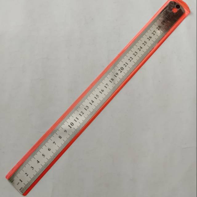 

Penggaris / Garisan Besi Tipis 30 cm