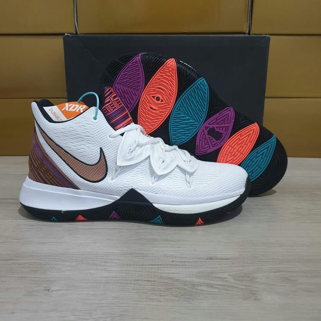 sepatu basket nike kyrie 5