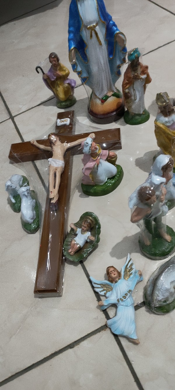 Patung Yesus Hati Kudus 20 Cm Hiasan Rohani Arca Fiberglass