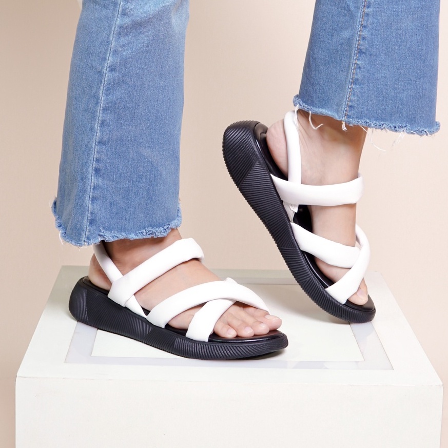 LAPEPA YUK - Sepatu Sandal Wanita Wedges VIVIAN Model Silang dua Tali Strap Belakang Hak Tinggi Sole 3 cm Spatu Sendal Gunung Cewek  Size 36 37 38 39 40 41 Warna Black Yellow Hitam Kuning Premium Terbaru Shoes Ori Original Mall Official Store Promo