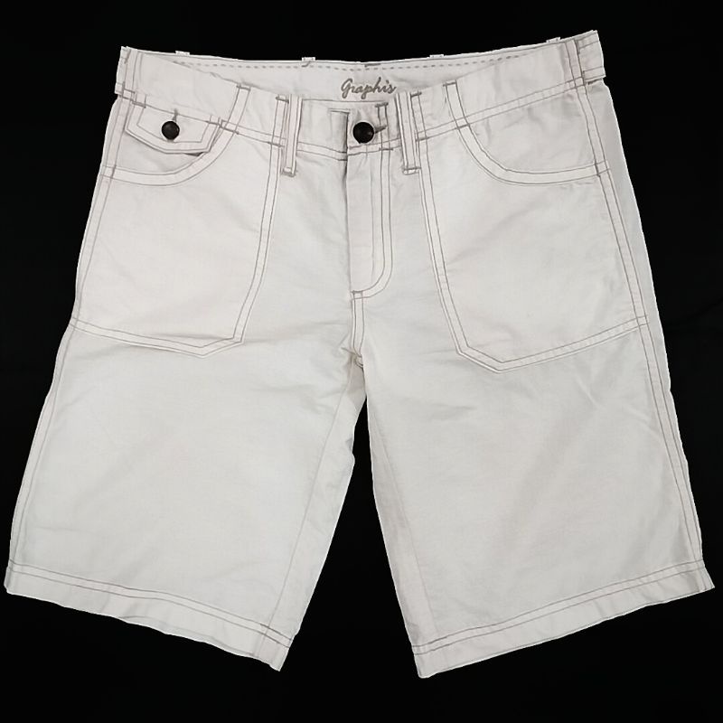 Preloved Celana Pendek Cowok Merk Graphis