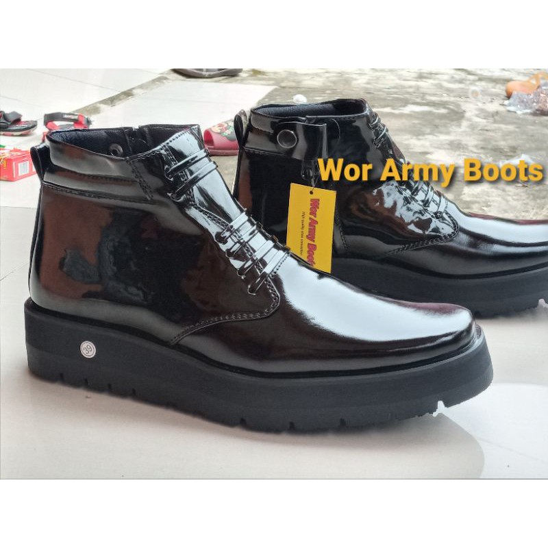 Sepatu Pdh kulit kilap model P2021 sol TEBAL bgt 3-5cm real Pict 100% harga promo Size 38-46 By Wor Army Boots