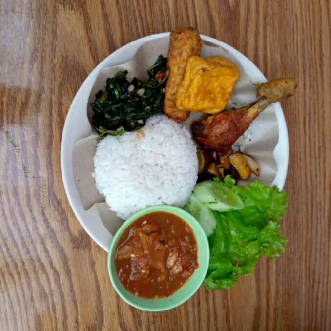 

paket ayam goreng samset khas Cirebon