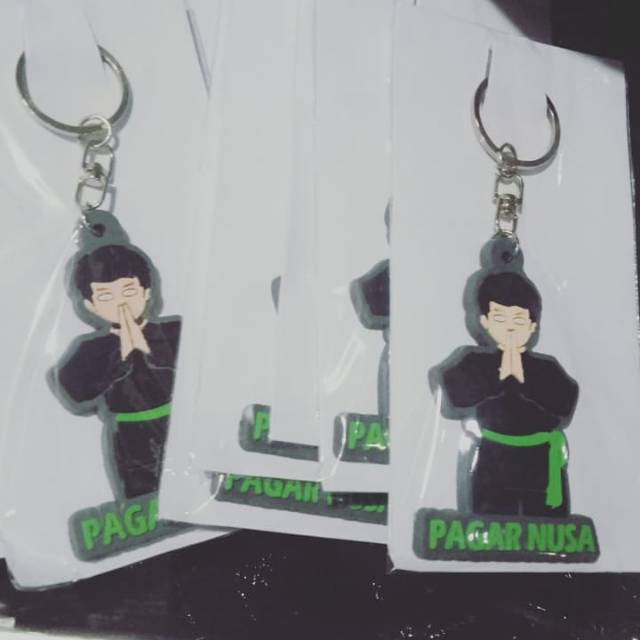 Gantungan kunci pagar nusa
