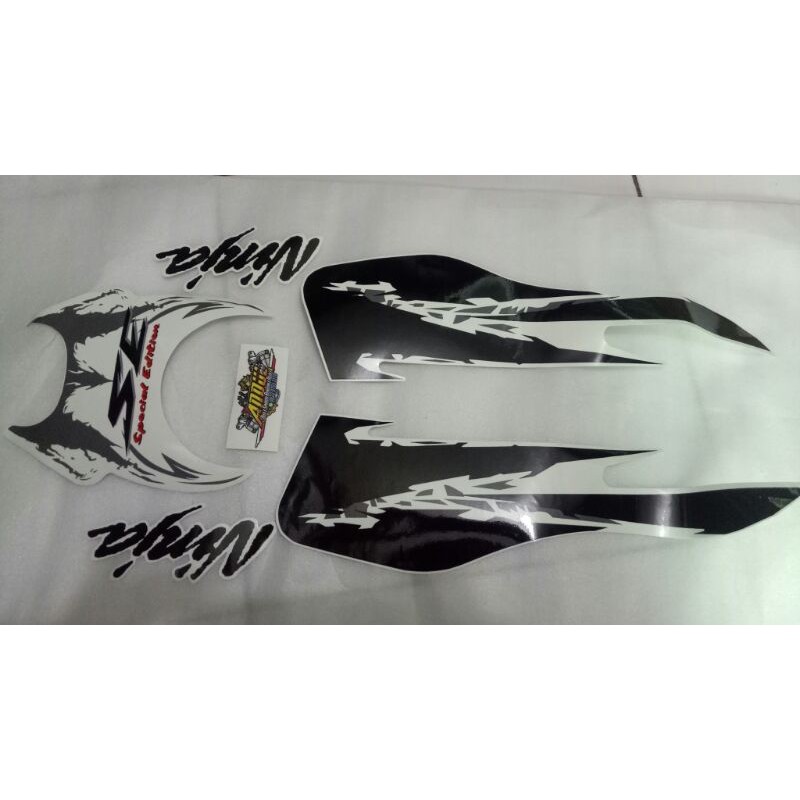 STIKER STRIPING RANGKI NINJA RR NEW PUTIH API SE 2012