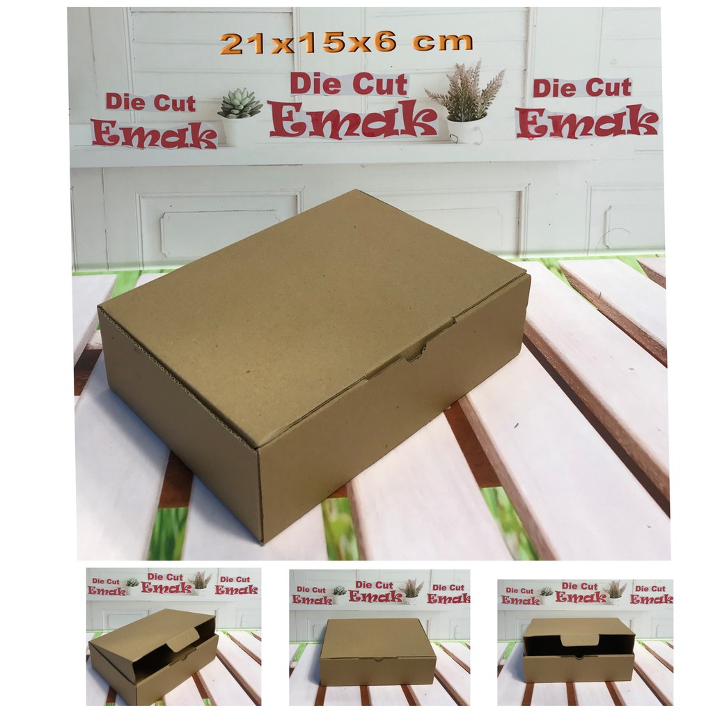 

kardus uk.21x15x6 cm kotak box karton Die Cut