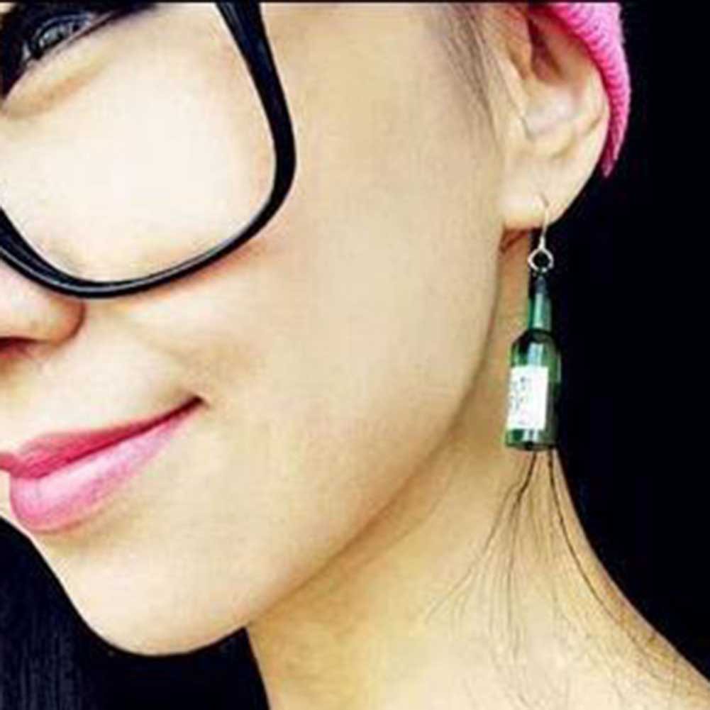 Anting Tusuk Bentuk Botol Bir Lucu Gaya Punk
