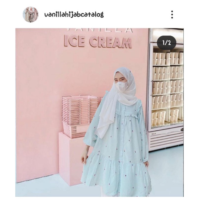 Cupcake Blouse Mint L by Vanilla Hijab