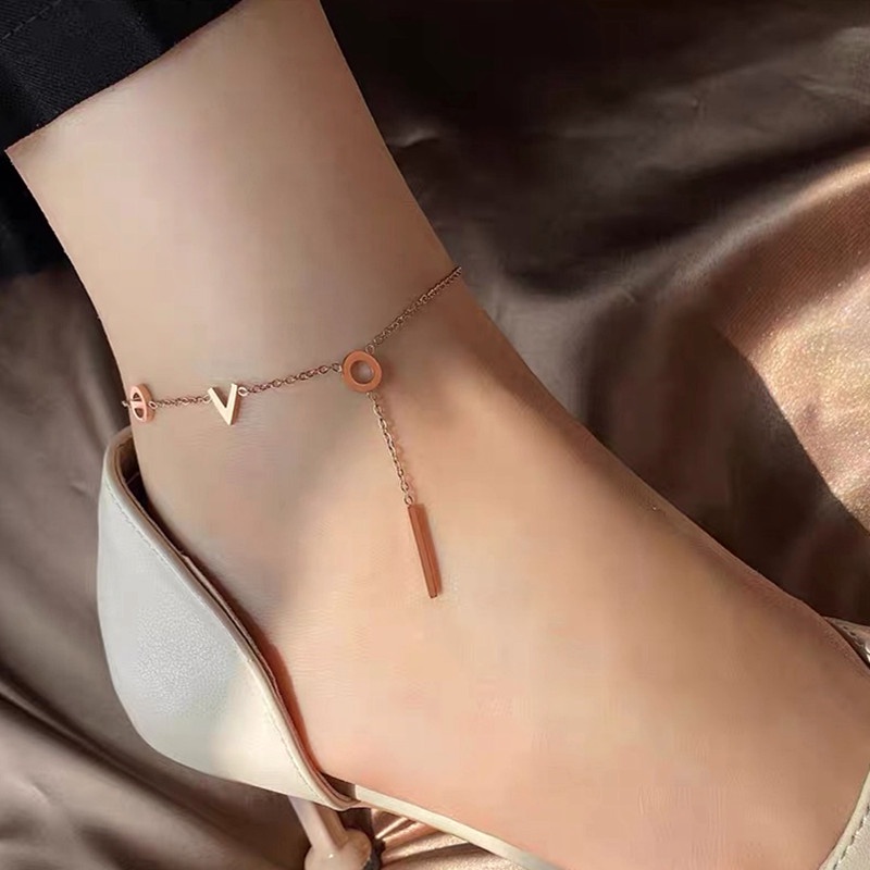 Gelang Kaki Titanium Huruf LOVE Anti Karat Anti Luntur Emas 18k Cantik Perhiasan Wanita Korea