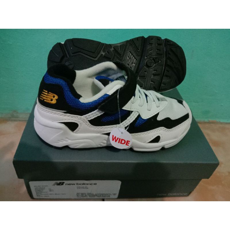 SALE ‼️NB KIDS PINK&WITHE ORIGINAL 100%