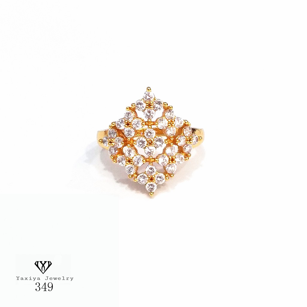

Cincin Permata Perhiasan Lapis Emas 18K Yaxiya Jewelry 349
