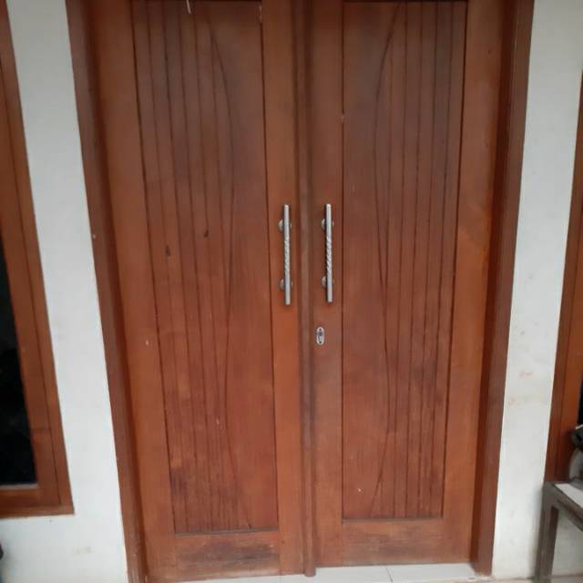 KUSEN PINTU JATI  SATU SET