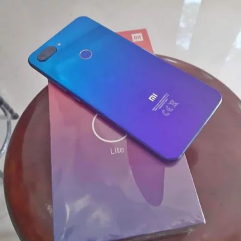 Jual Mi 8 Lite Bekas 4/64 Global | Shopee Indonesia