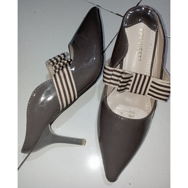 sandal heels key west