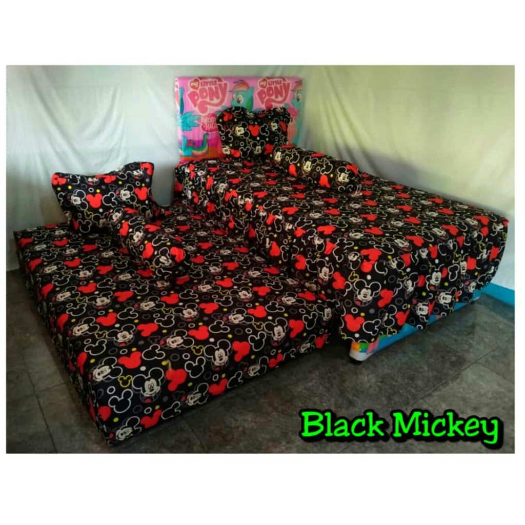 Sprei SpringBed Sorong Rumbai Anak Motif Black Mickey